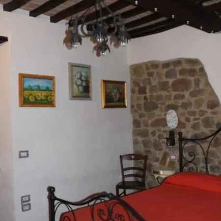 Borgo Medioevale Rosa Del Castello Apartman *