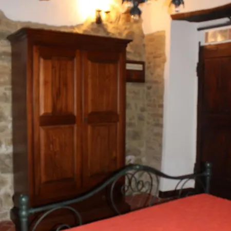 Borgo Medioevale Rosa Del Castello Deruta