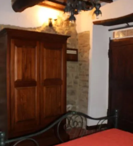 Borgo Medioevale Rosa Del Castello * Deruta