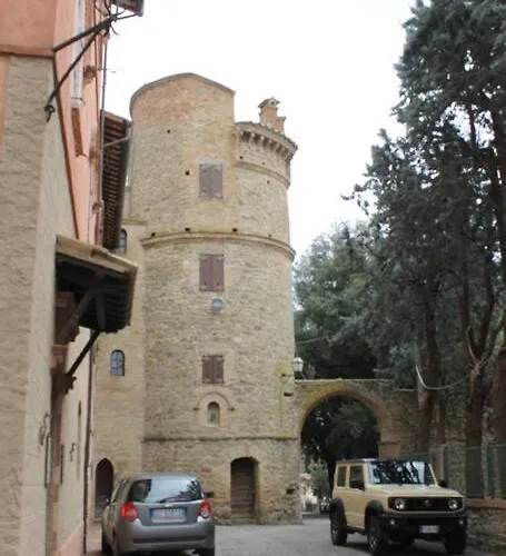 Borgo Medioevale Rosa Del Castello